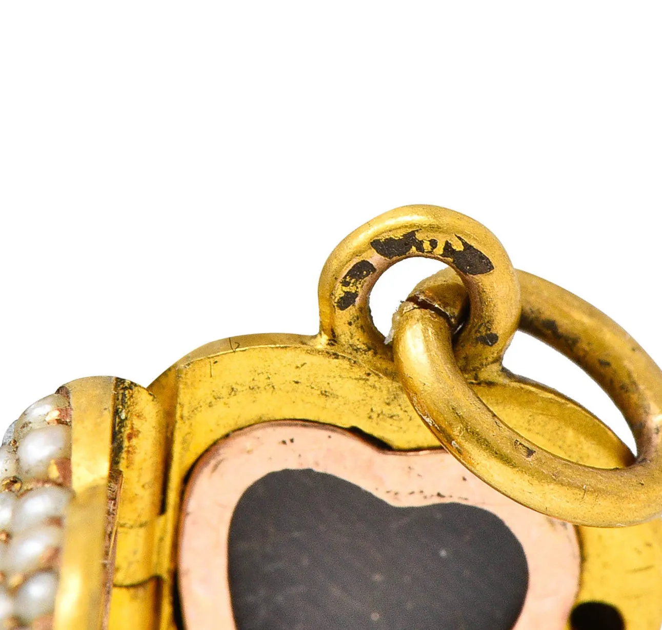 1900 Victorian Natural Freshwater Pearl 18 Karat Gold Heart Locket Charm