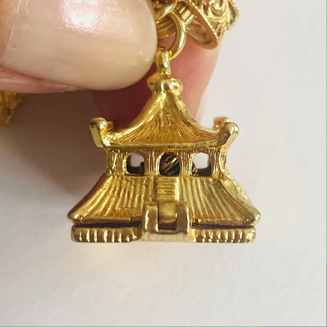 1950s 9KT Yellow Gold Charm Bracelet