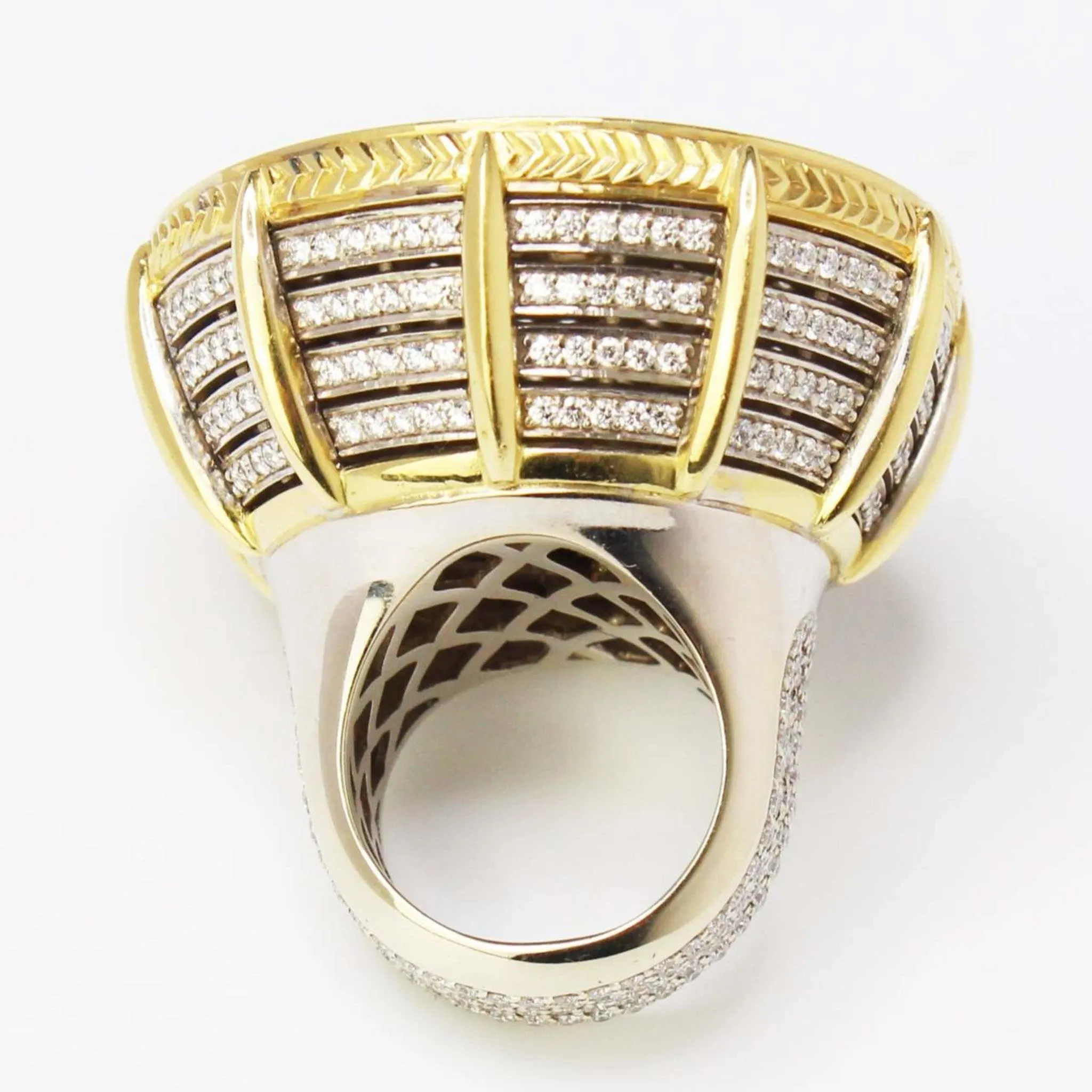 1980s 18KT White & Yellow Gold White & Yellow Diamond Ring