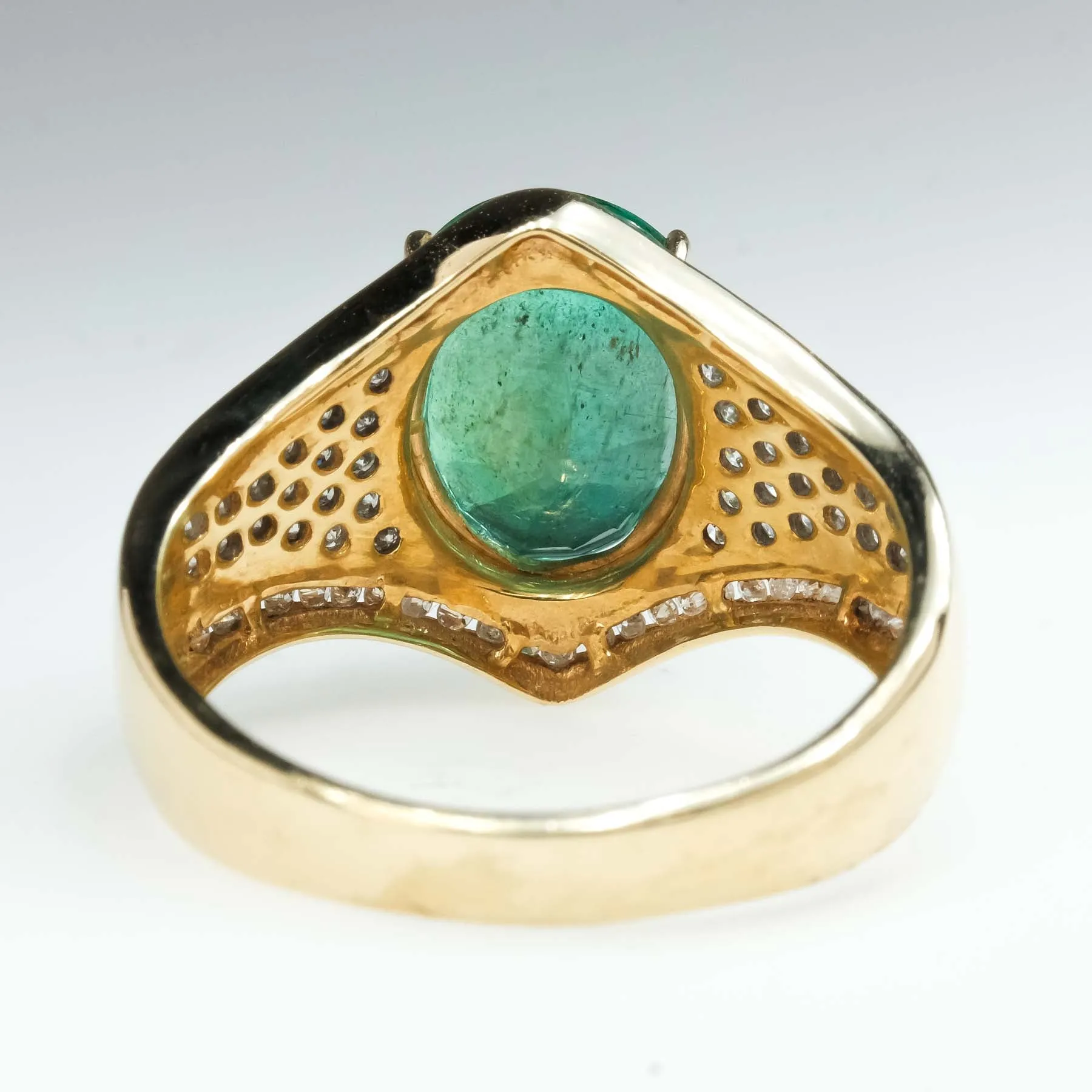 3.67ct Oval Natural Emerald and Diamond Accented Ring in 14K Yellow Gold