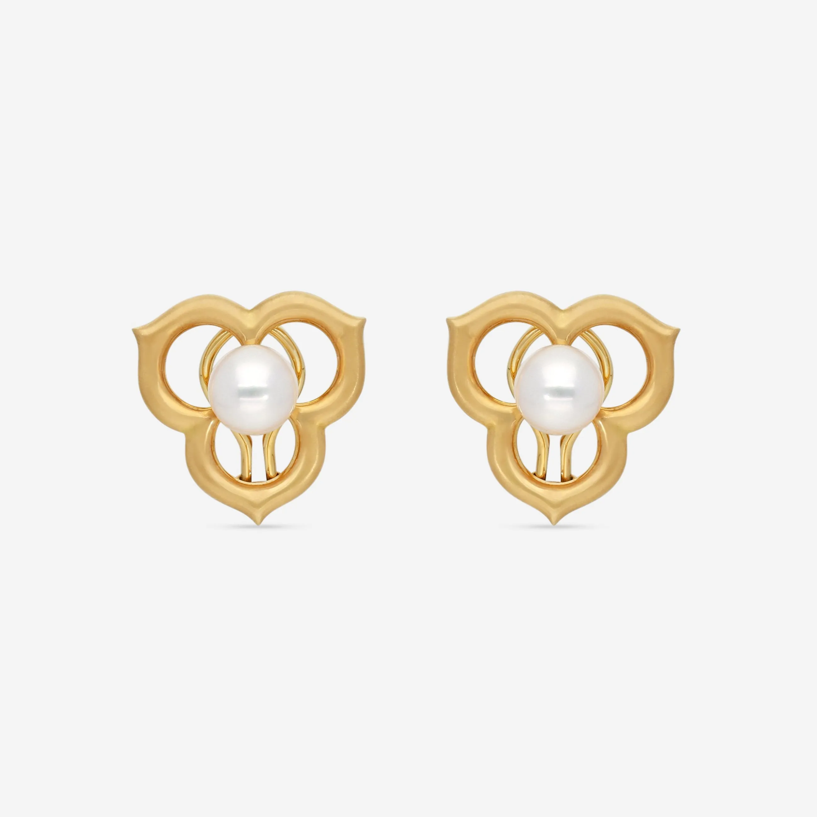 Assael 18K Yellow Gold Japanese Akoya Cultured Pearl Open Petal Earrings ACE0035