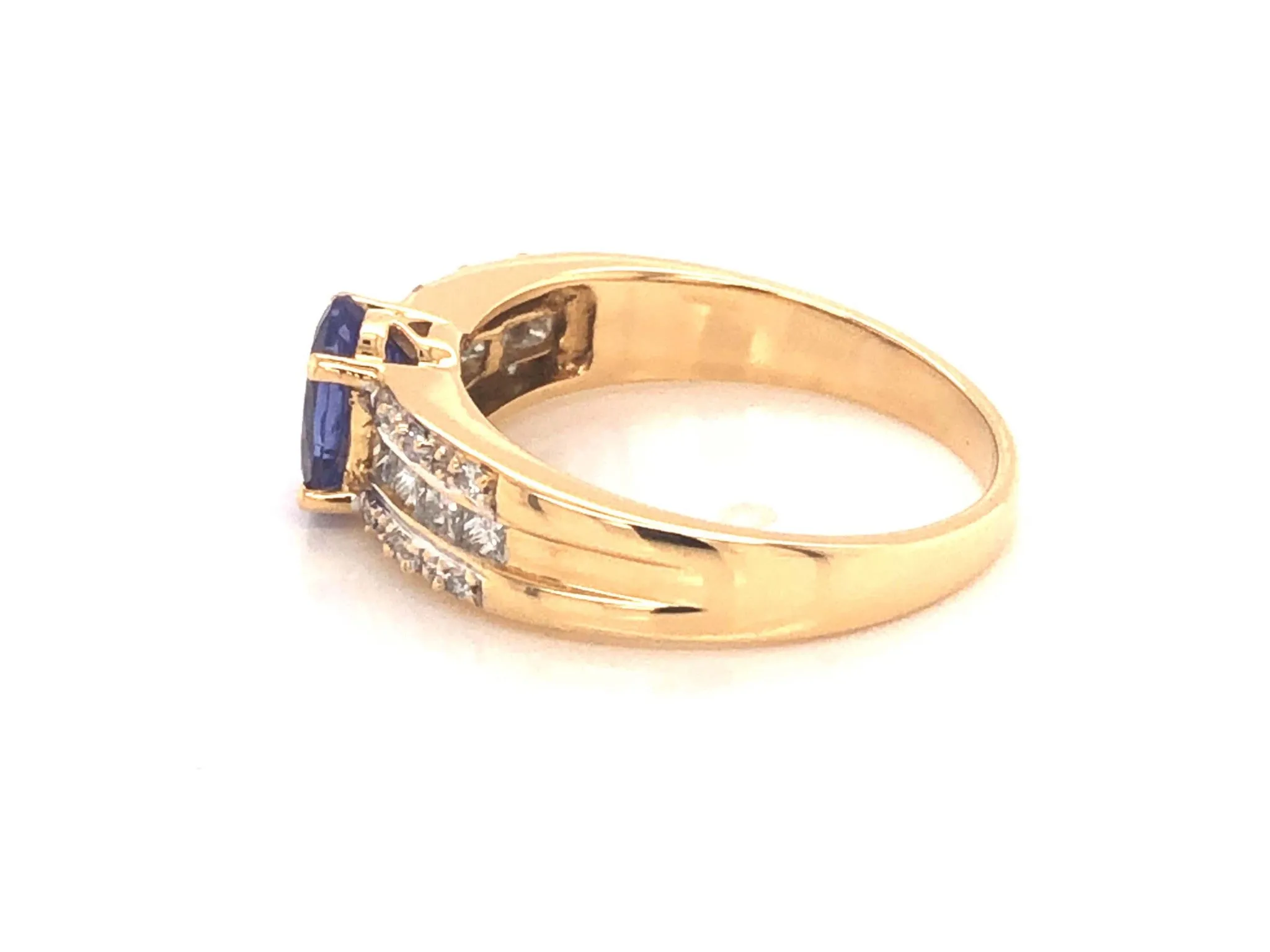 Blue Purple Tanzanite and Diamond Ring-18k Yellow Gold