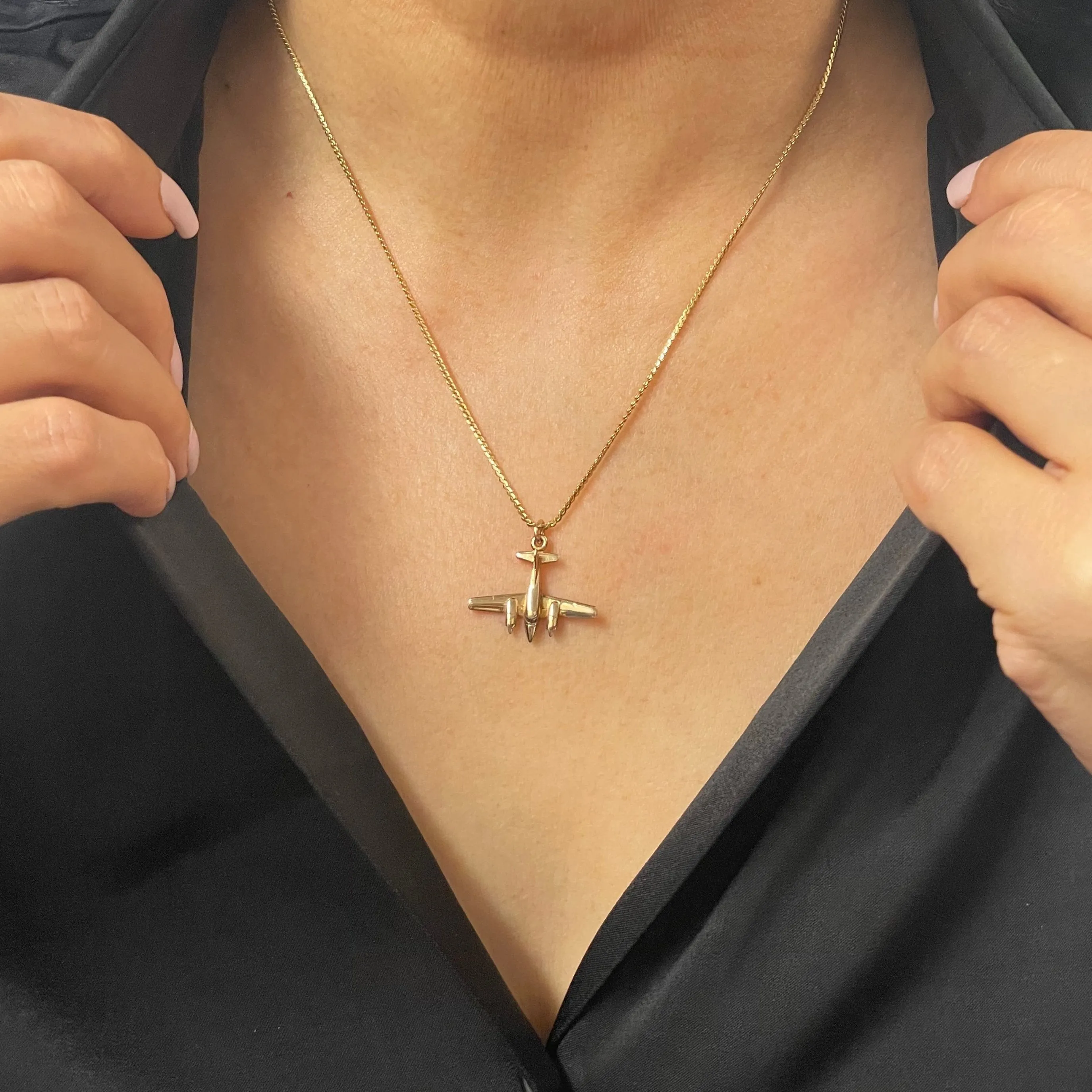 Vintage 14k yellow gold propeller plane charm